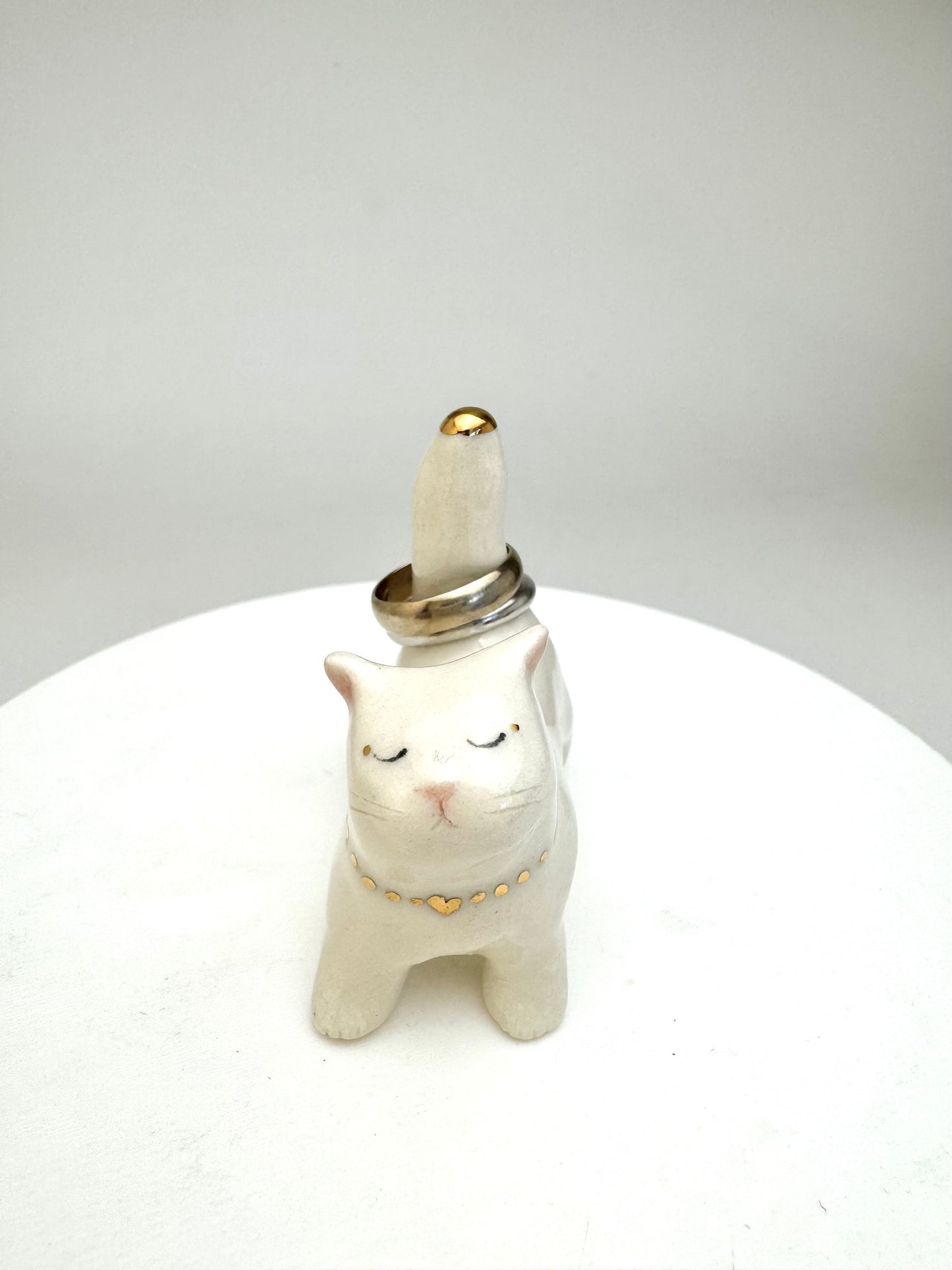 Cat Tail Ring Cone