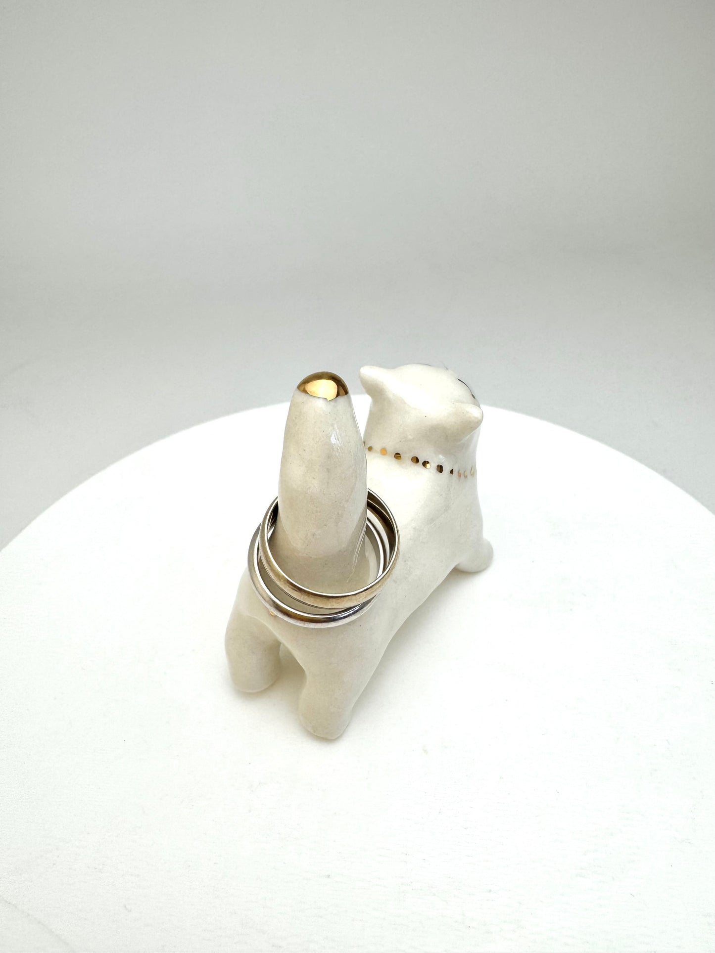 Cat Tail Ring Cone