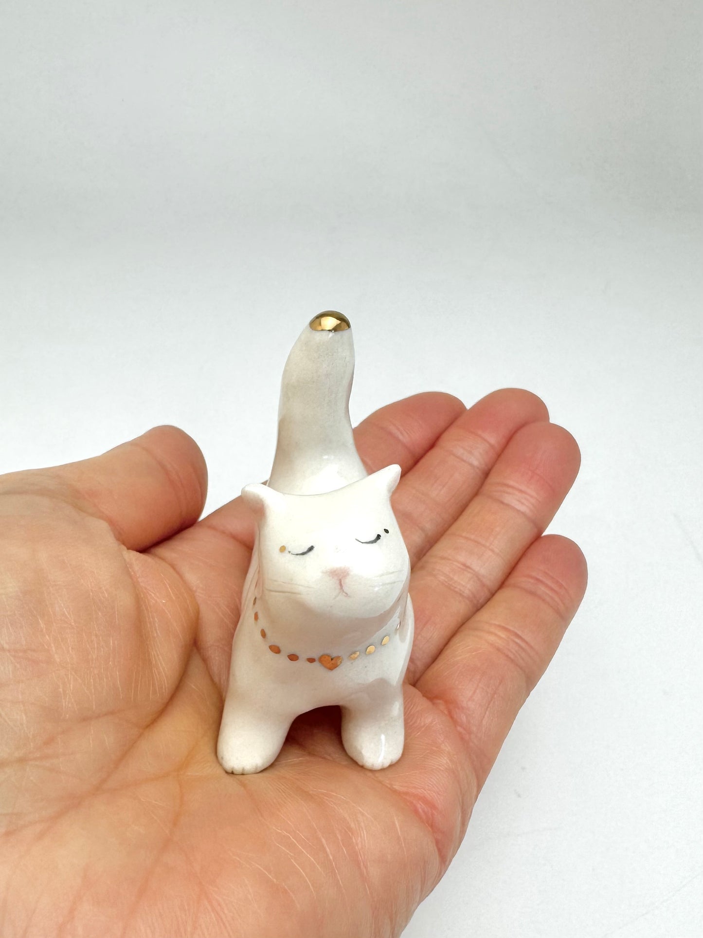 Cat Tail Ring Cone