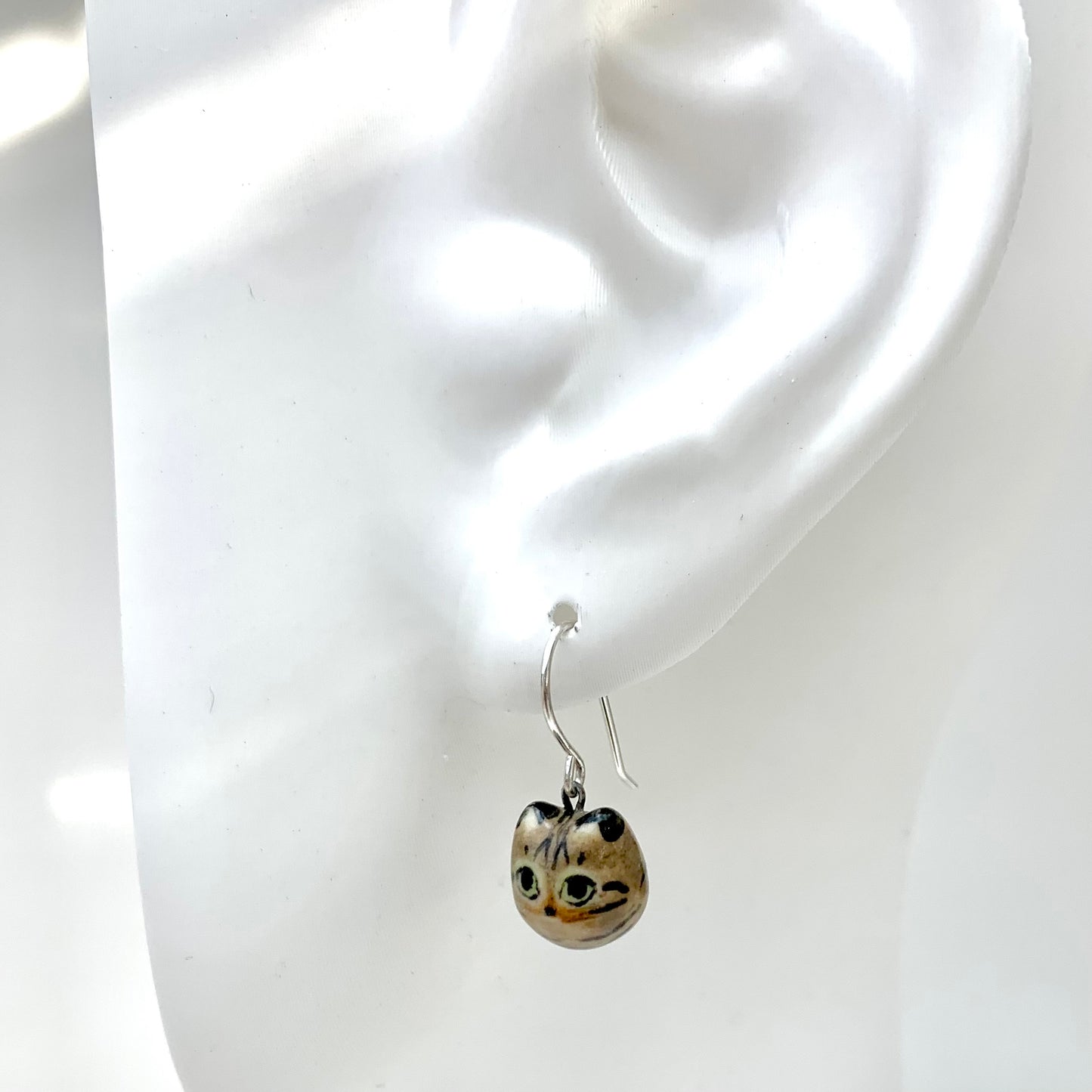 Brown Tabby Cat Dangle Earrings