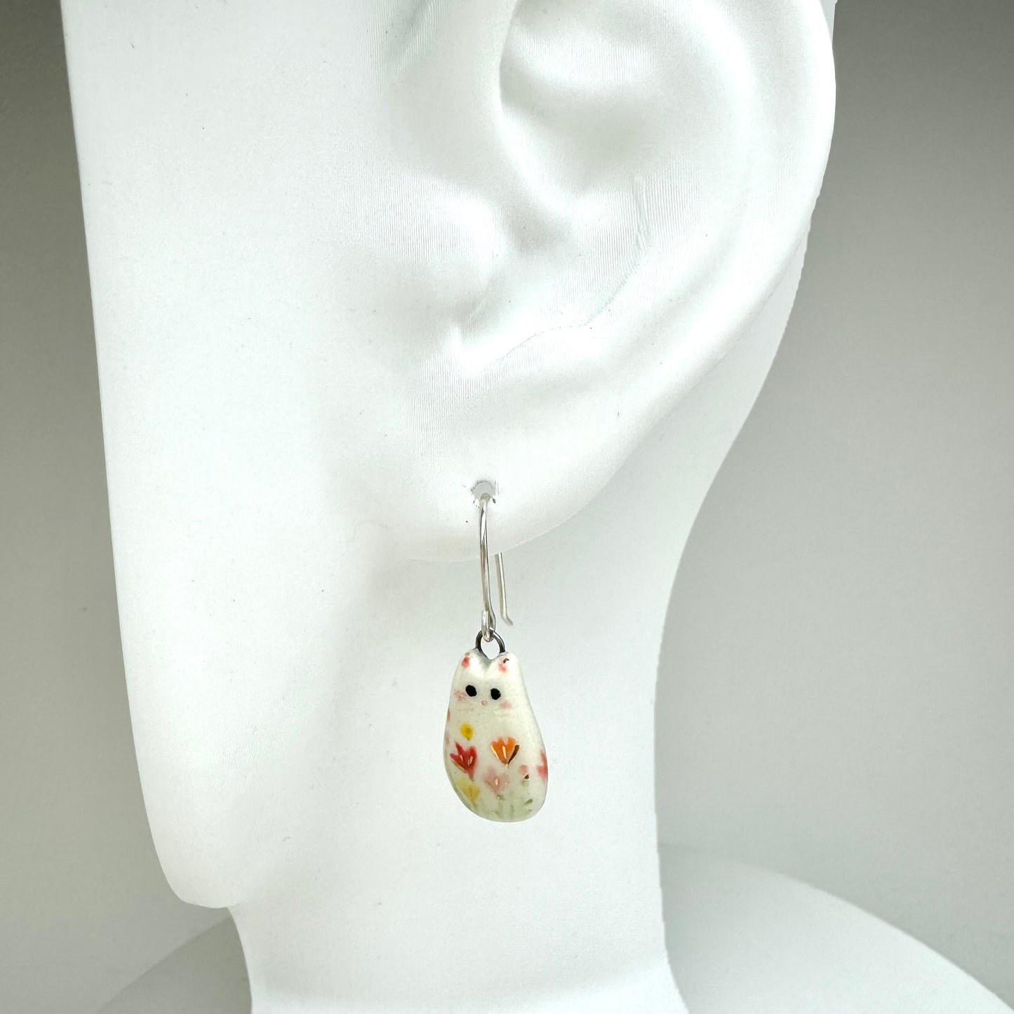Flower Accented Cat Earrings