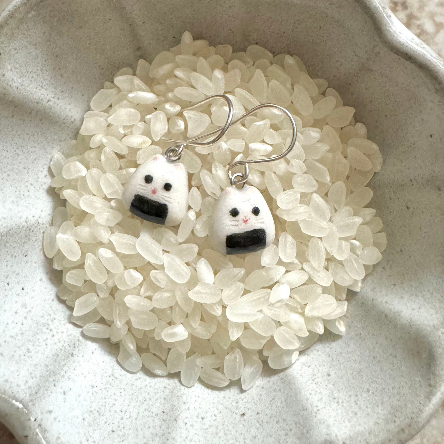 Onigiri Cat Earrings