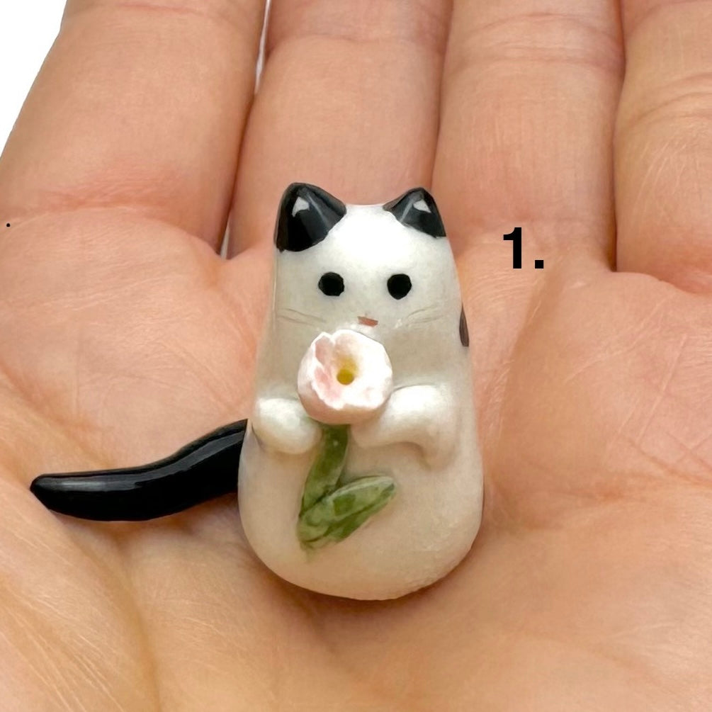Mini Flower Cat Figurine