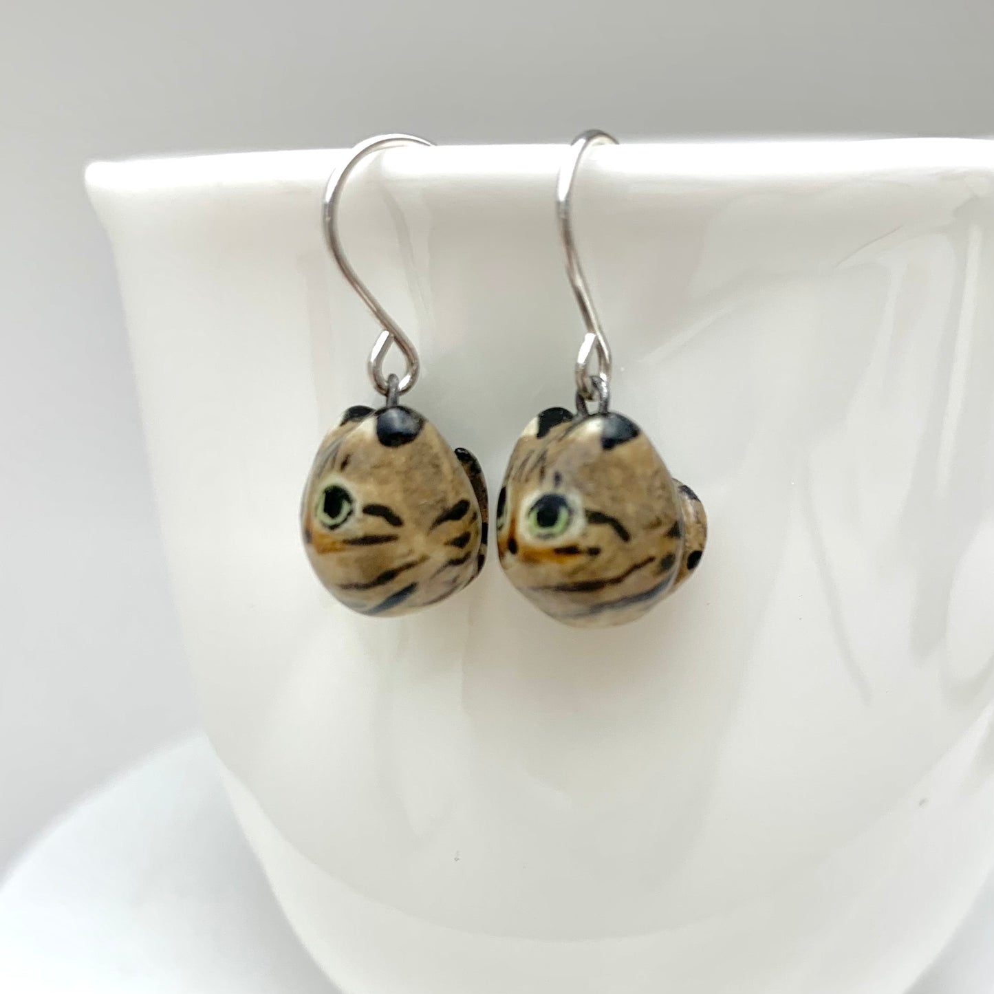 Brown Tabby Cat Dangle Earrings