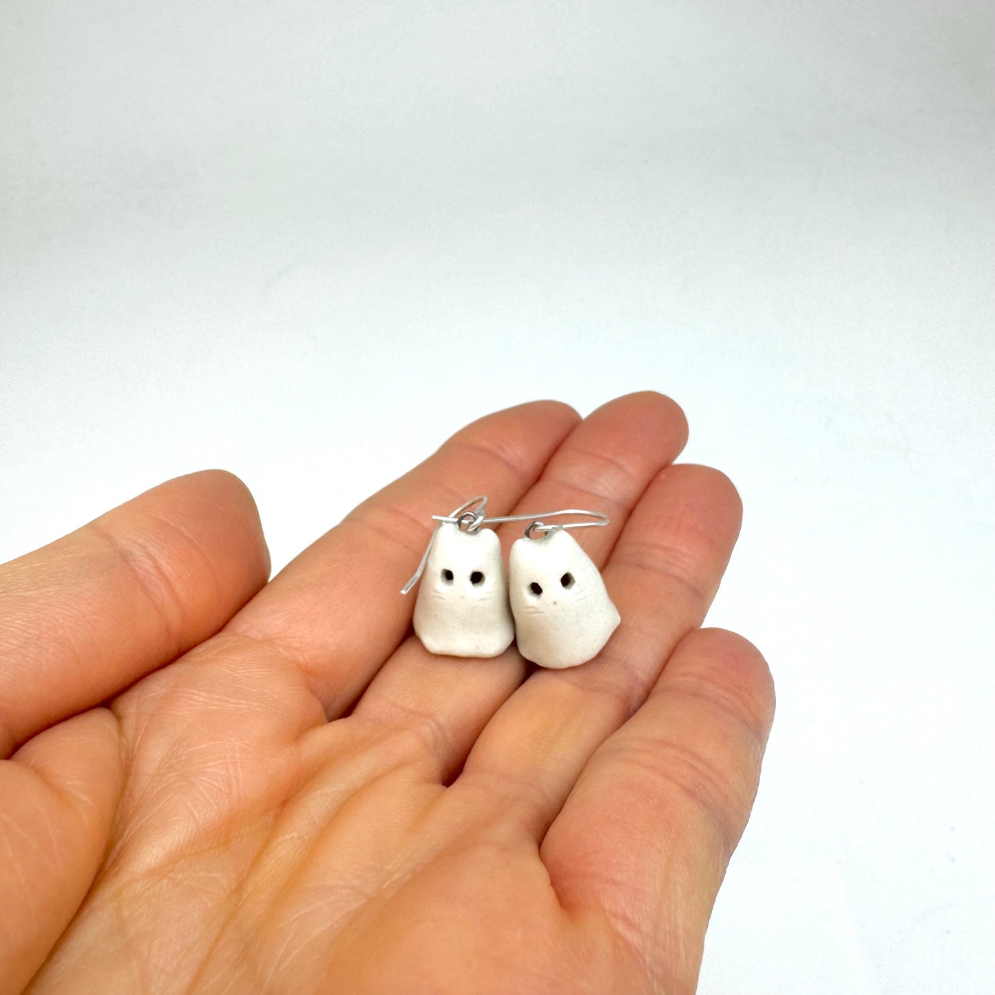 Hollow Kitty Ghost Earrings