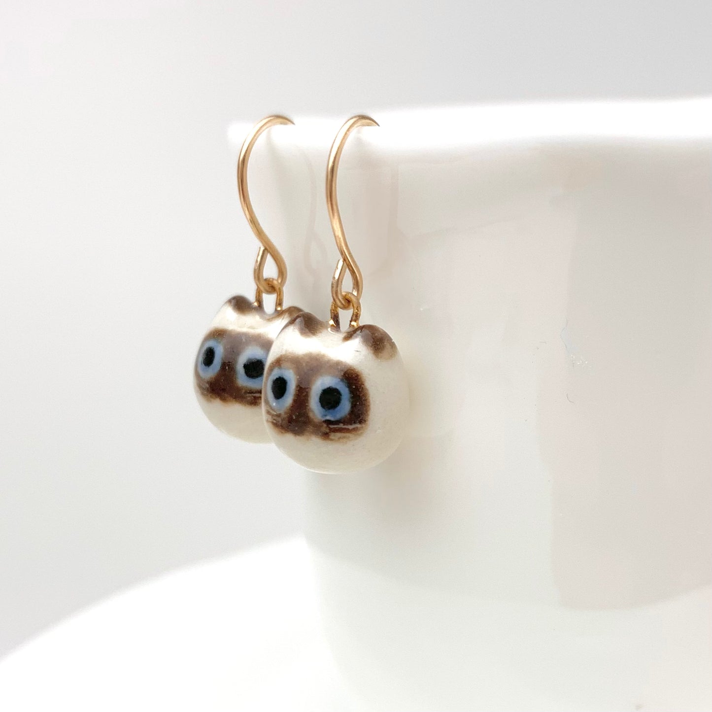 Siamese Cat Dangle Earrings