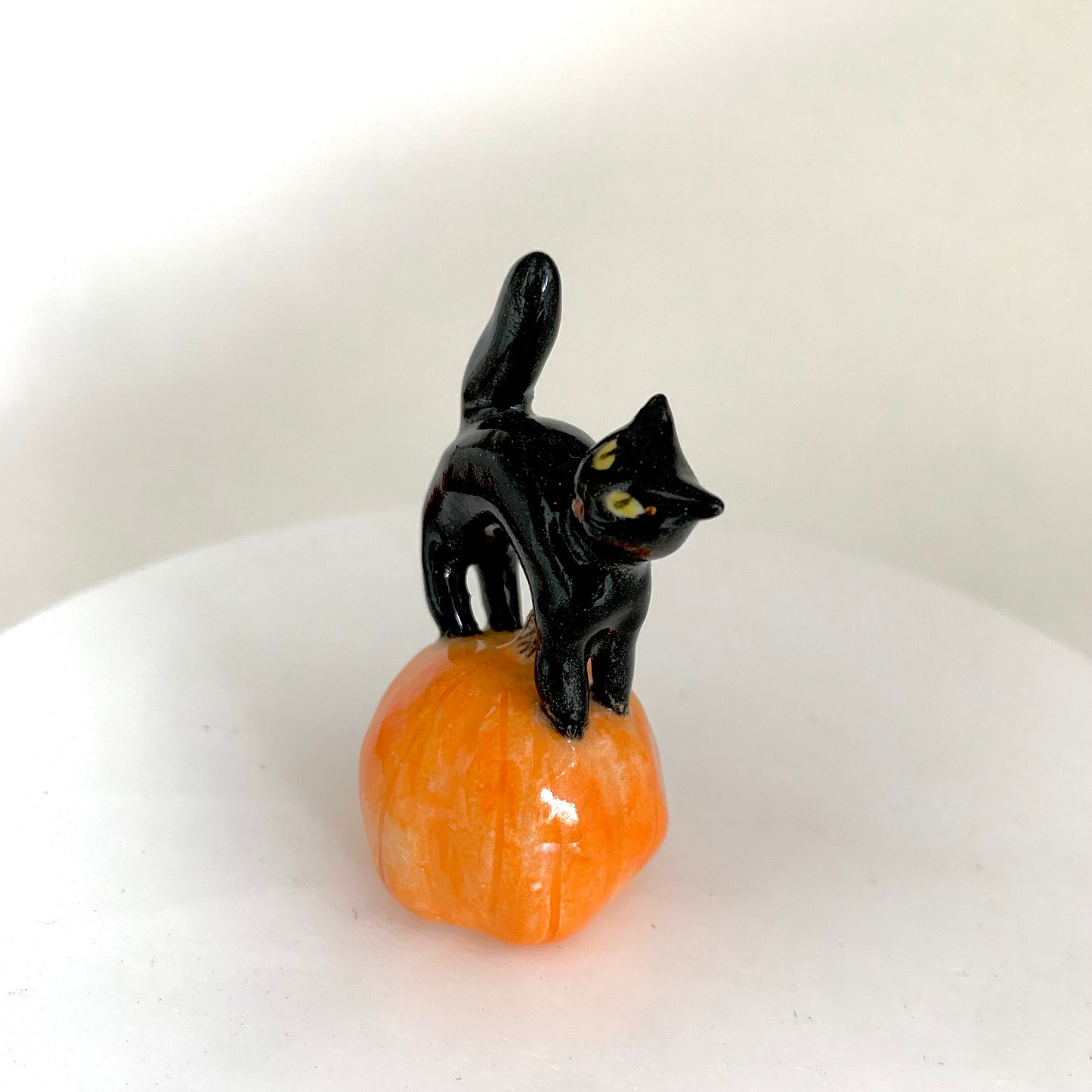 Halloween Cat Pumpkin Mini Figurine