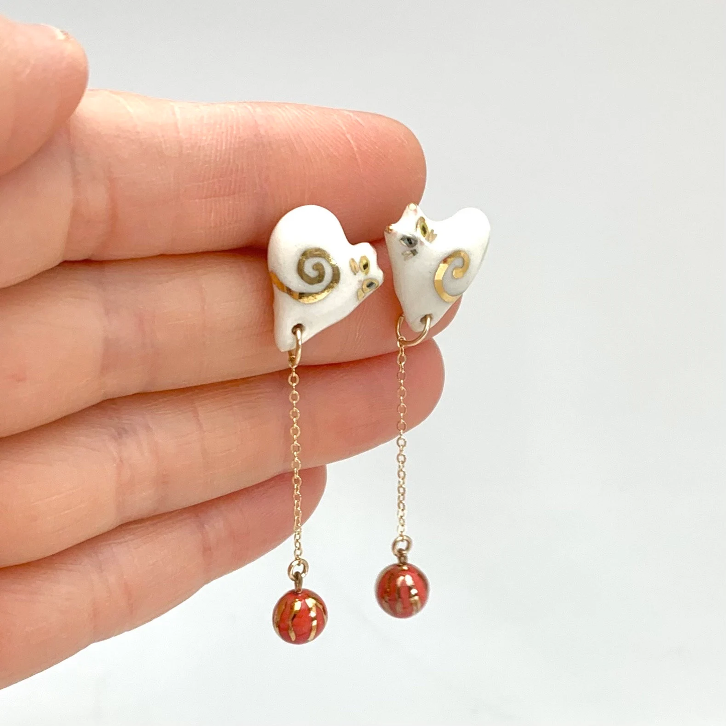 Fancy Cat Heart Stud Earrings