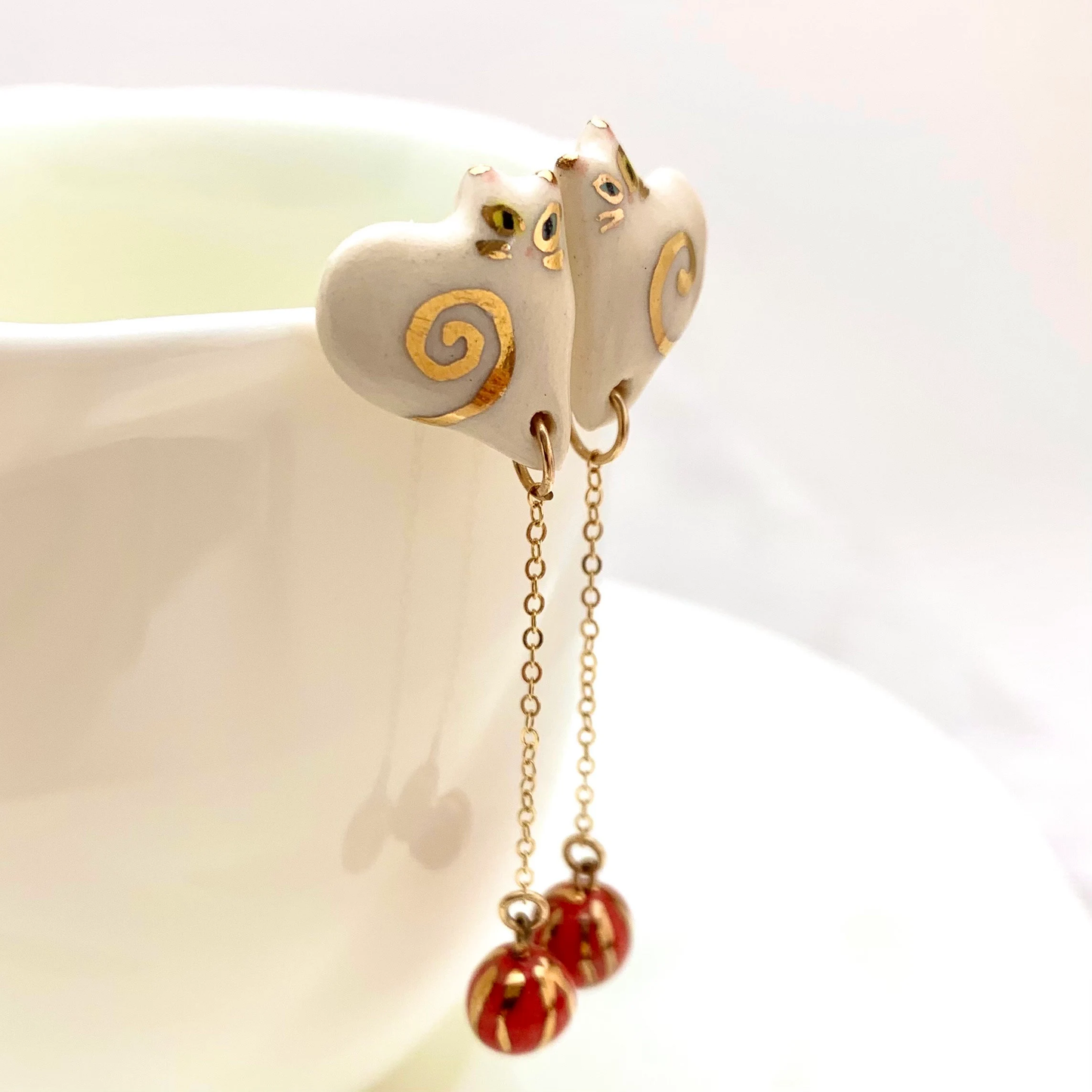 Fancy Cat Heart Stud Earrings