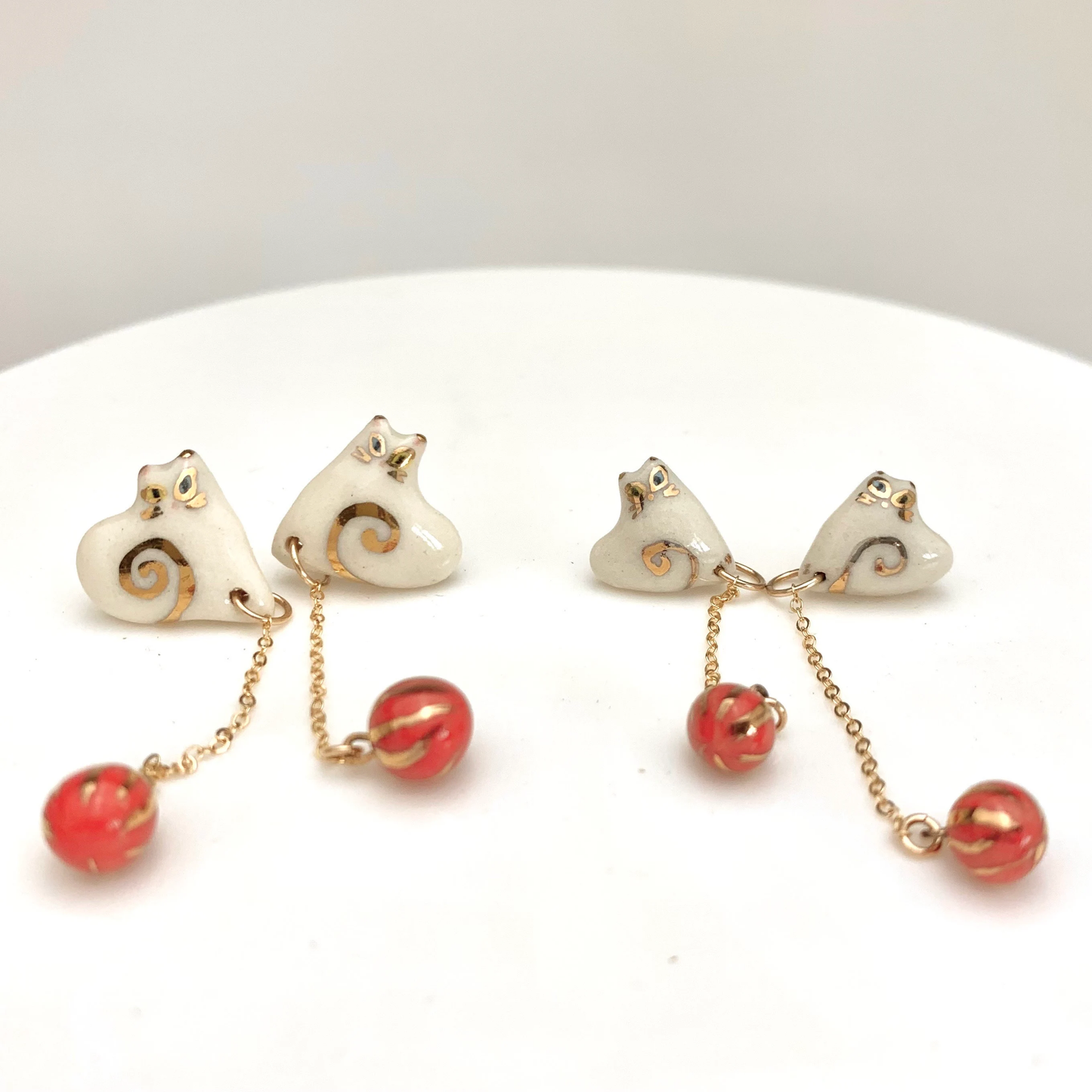 Fancy Cat Heart Stud Earrings