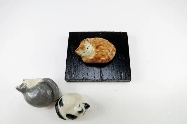 Sleeping Cat Miniature