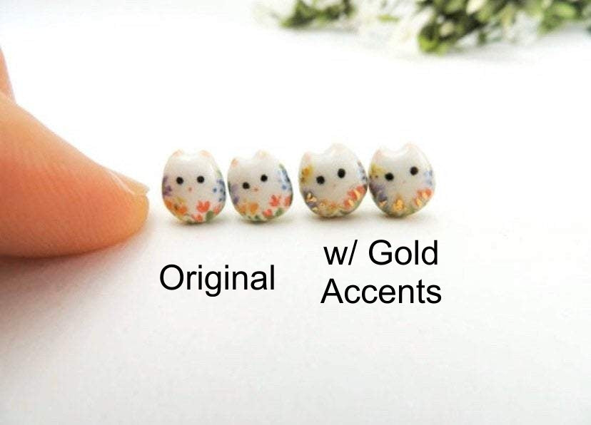 Tiny Floral Cat Stud Earrings
