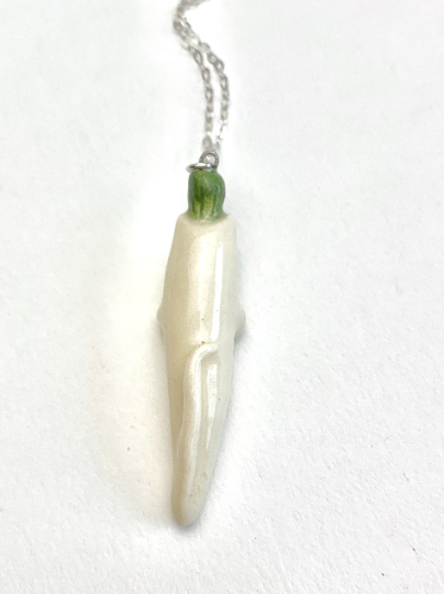 Daikon Cat Necklace