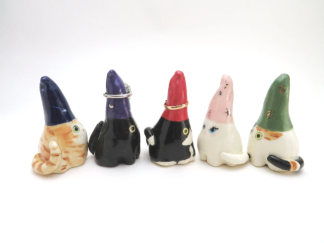 Gnome Cat Ring Cone