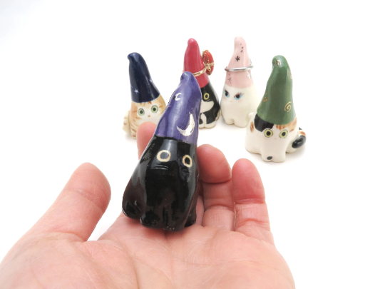 Gnome Cat Ring Cone
