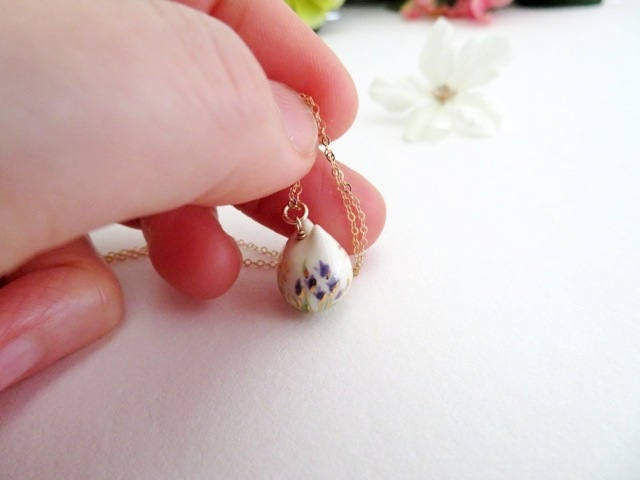 Happy Floral Cat Necklace