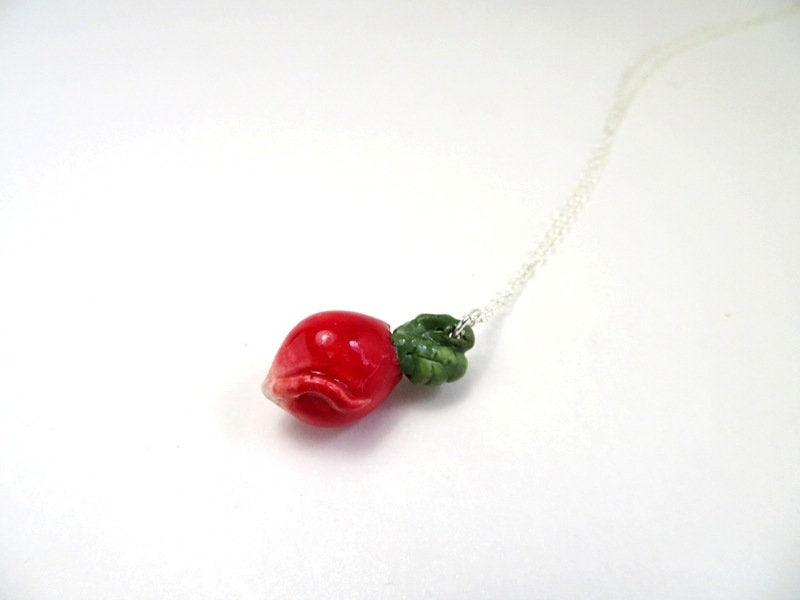 Radish Cat Necklace
