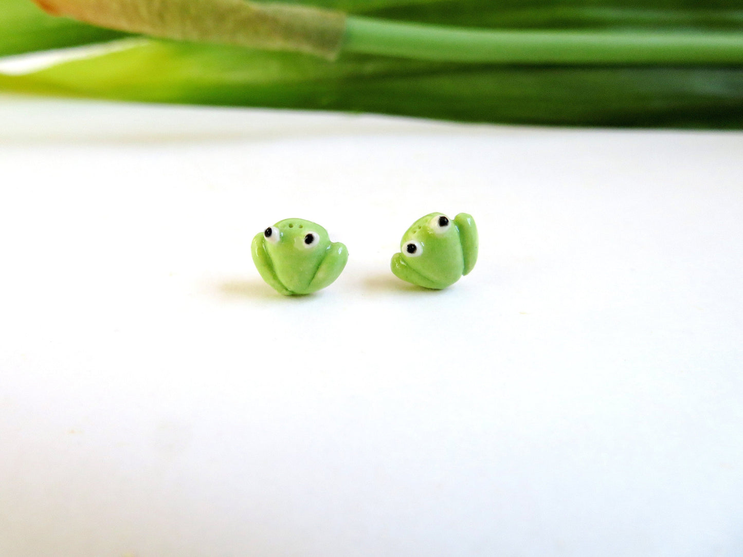Tiny Frog Stud Earrings