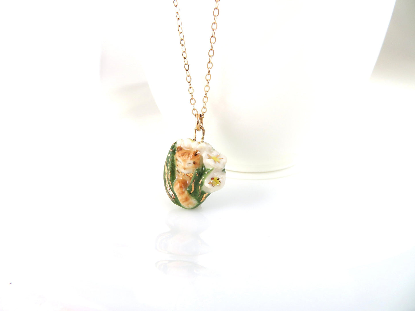 Orange Tabby Flower Necklace