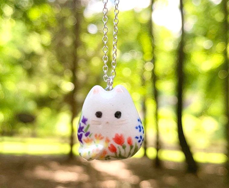Flat Floral Cat Necklace