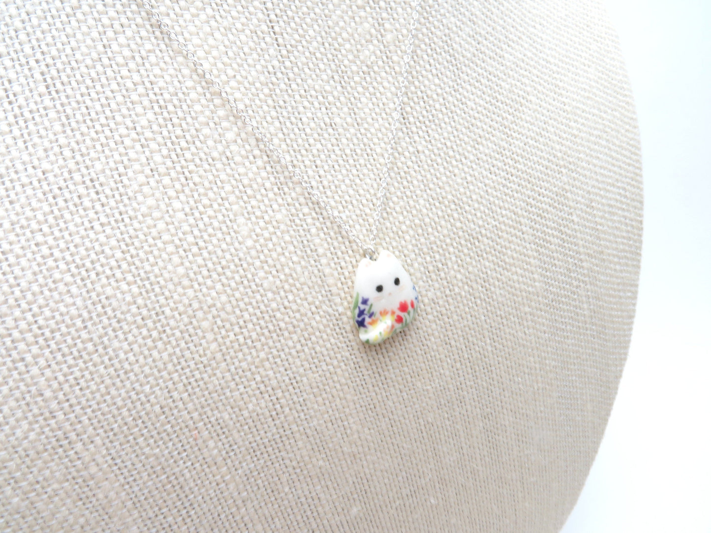Flat Floral Cat Necklace
