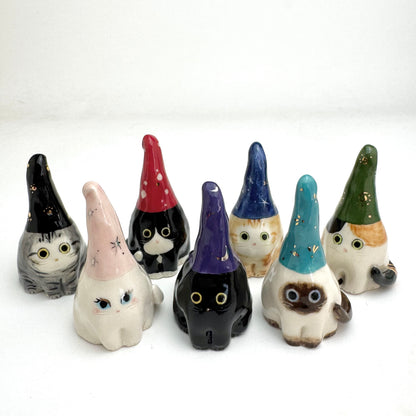 Gnome Cat Ring Cone