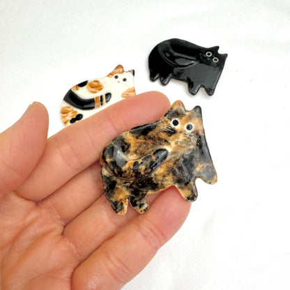 Flat Cat Brooch