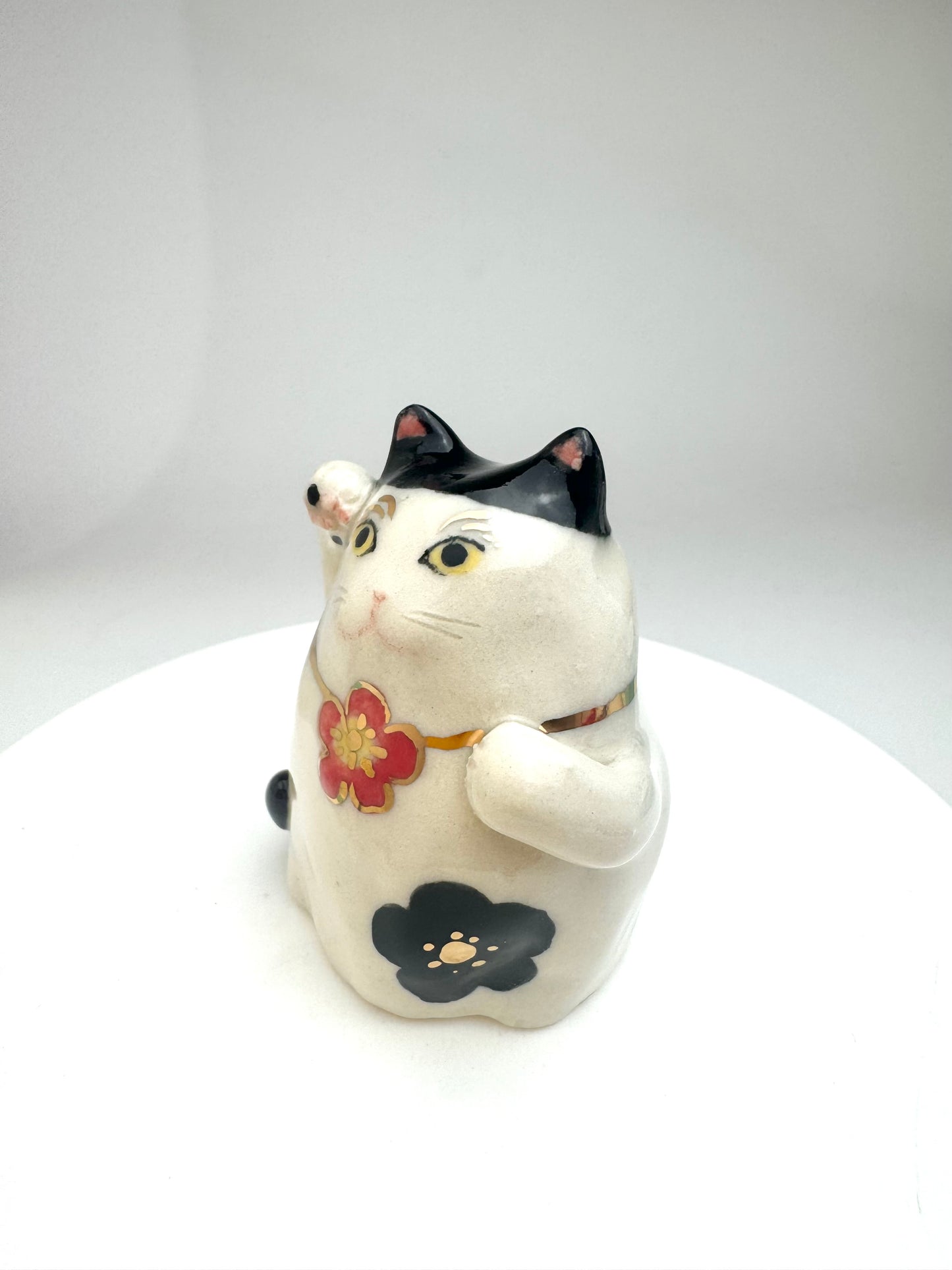 Maneki Neko Figurine