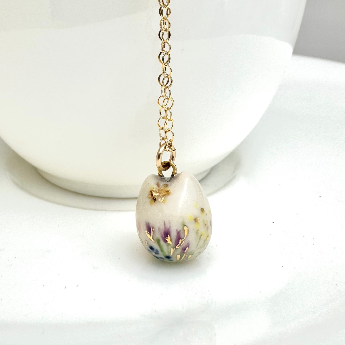 Happy Floral Cat Necklace