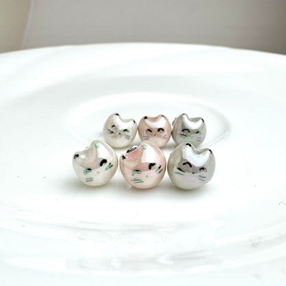 Pearly Cat Stud Earrings