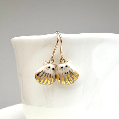 Seashell Cat Earrings