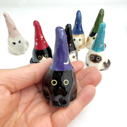 Gnome Cat Ring Cone
