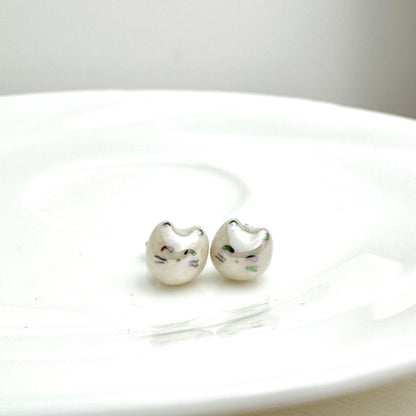 Pearly Cat Stud Earrings