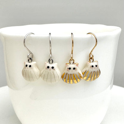 Seashell Cat Earrings