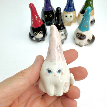 Gnome Cat Ring Cone