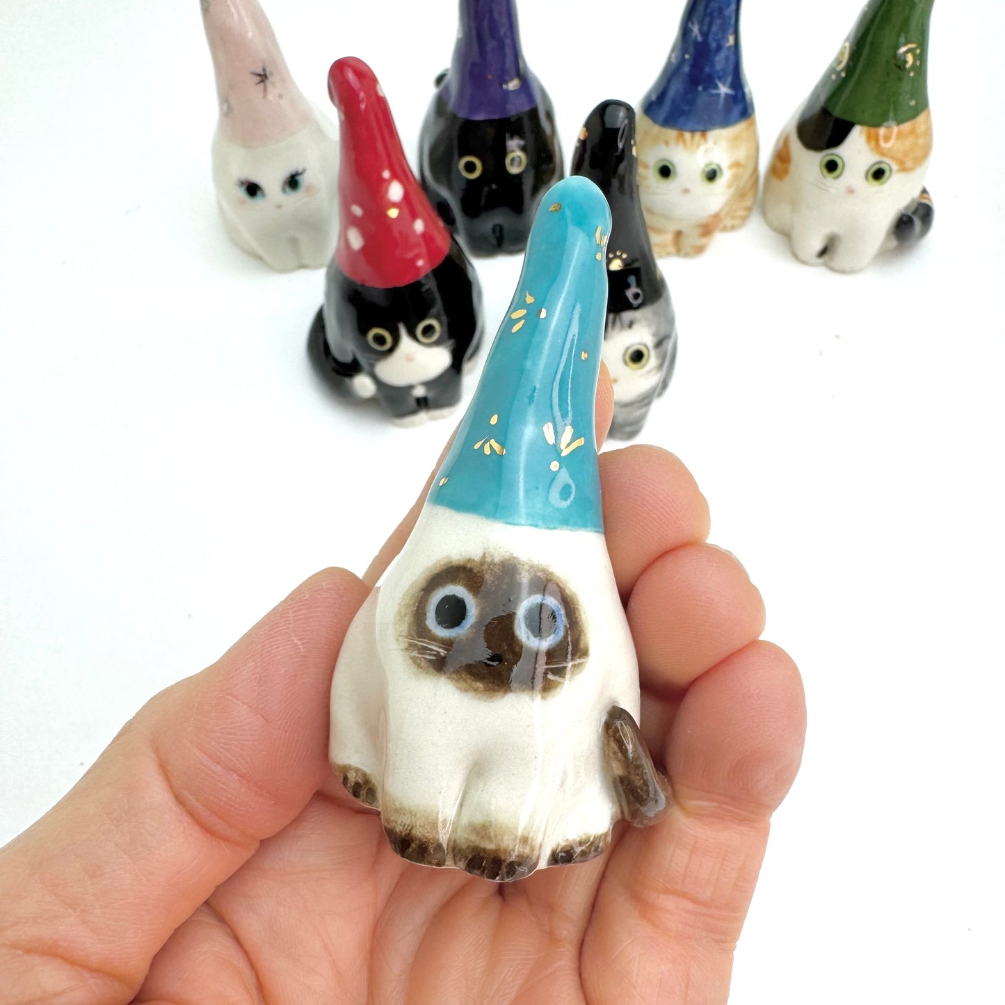 Gnome Cat Ring Cone