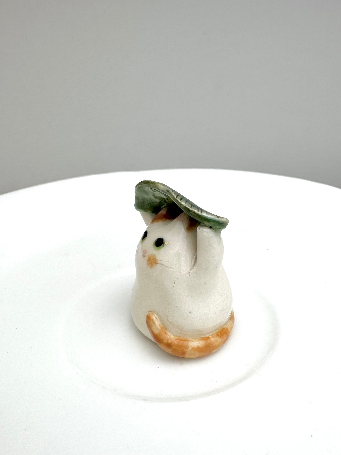 Little Leaf Cat Figurine