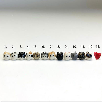 Orange Tabby Flower Necklace