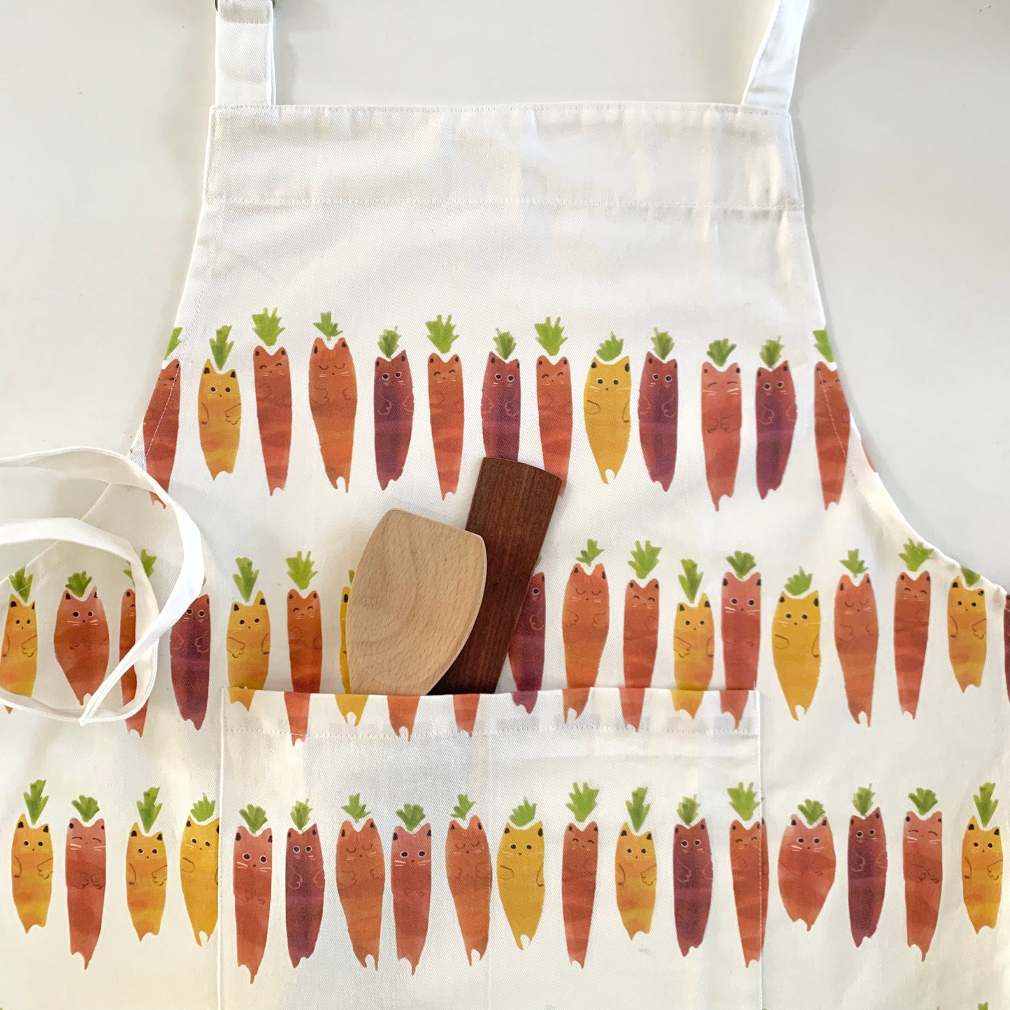 Carrot Cat Apron