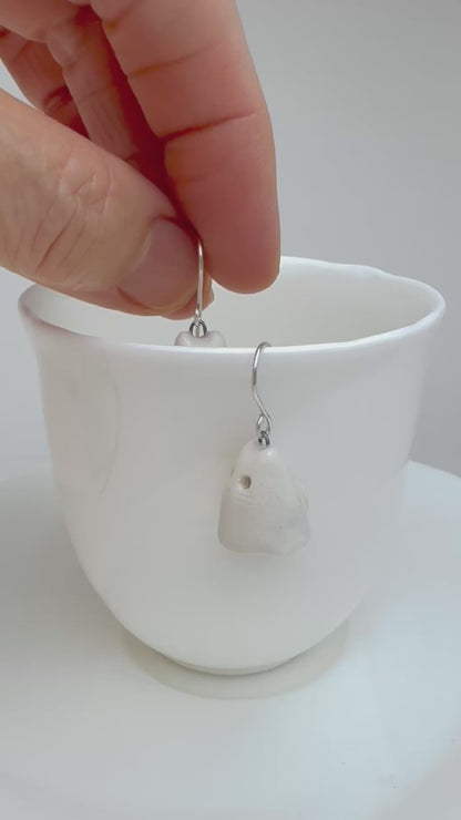 Hollow Kitty Ghost Earrings