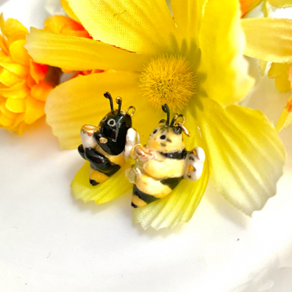 Bee Cat Necklace