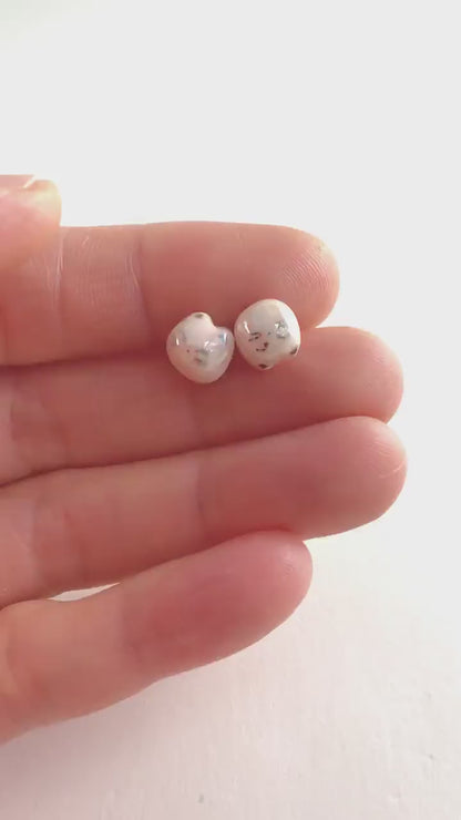 Pearly Cat Stud Earrings