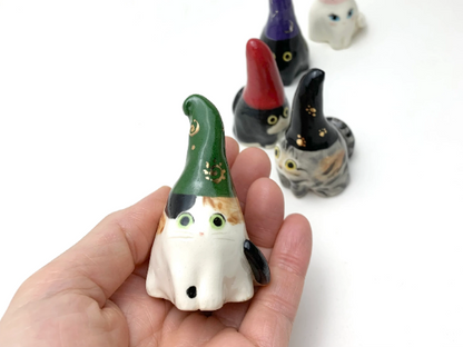 Gnome Cat Ring Cone