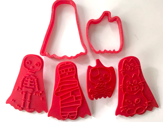Halloween Cookie Cutters & Stamps
