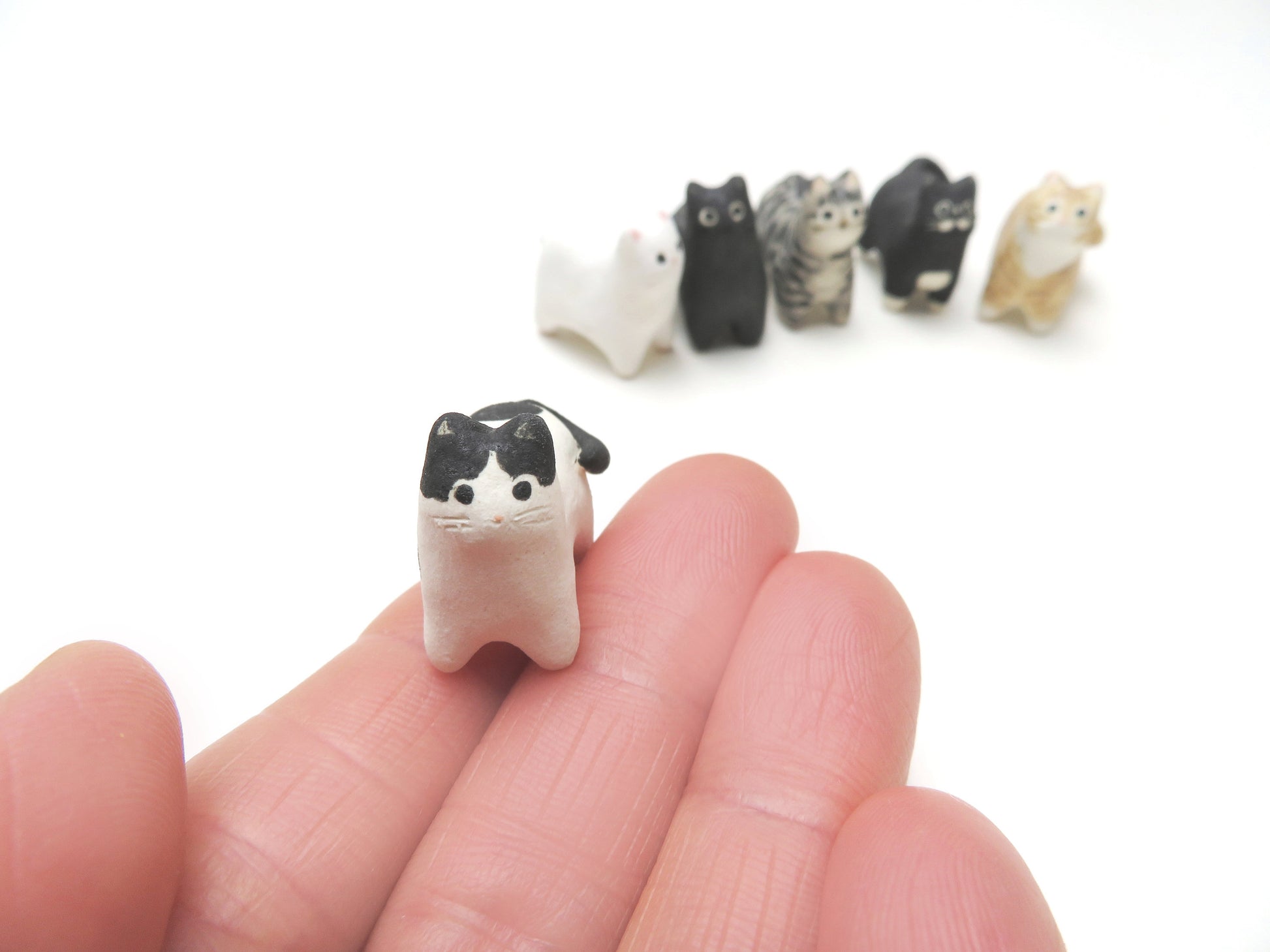 Tiny Cat Figurine – ChikoCraft