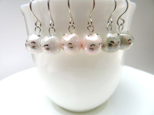 Pearly Cat Dangle Earrings