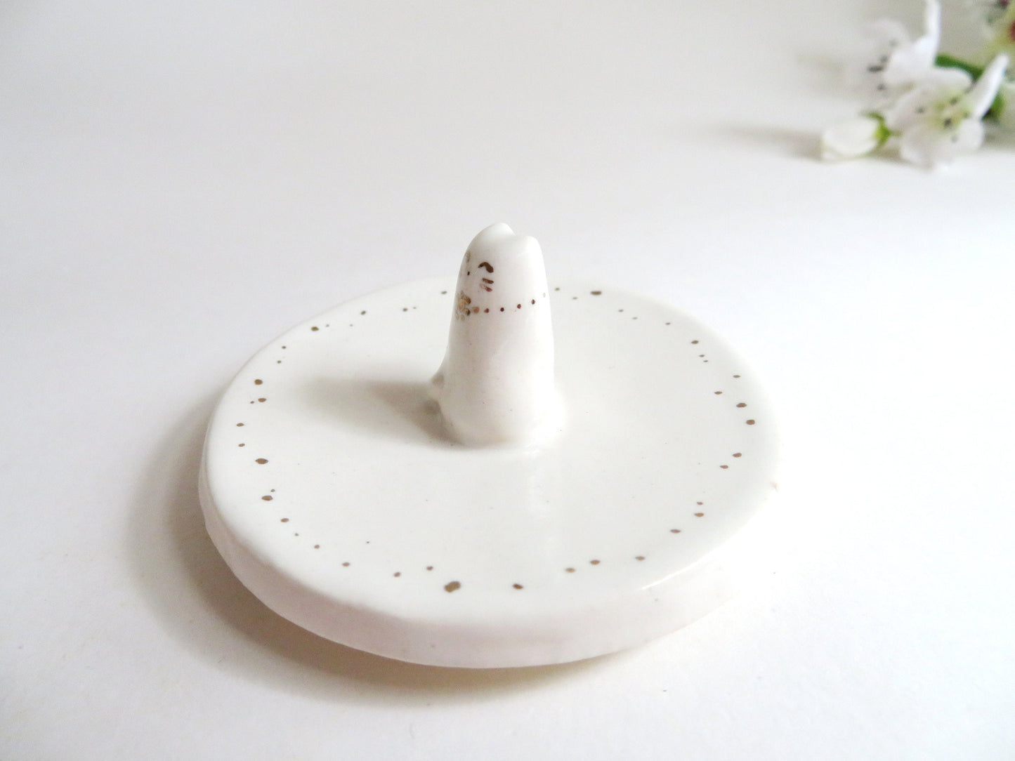 White Cat Ring Dish