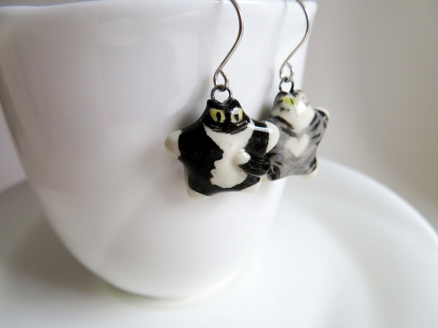 Flat Cat Dangle Earrings