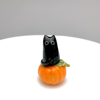 Black Cat Pumpkin Mini Figurine